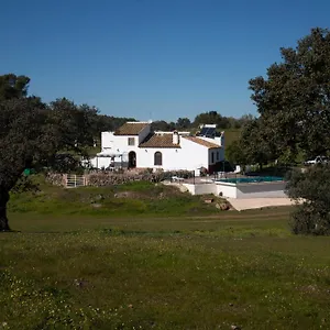 Casa Cortijo En Dehesa Sierra Leon Сasa de vacaciones